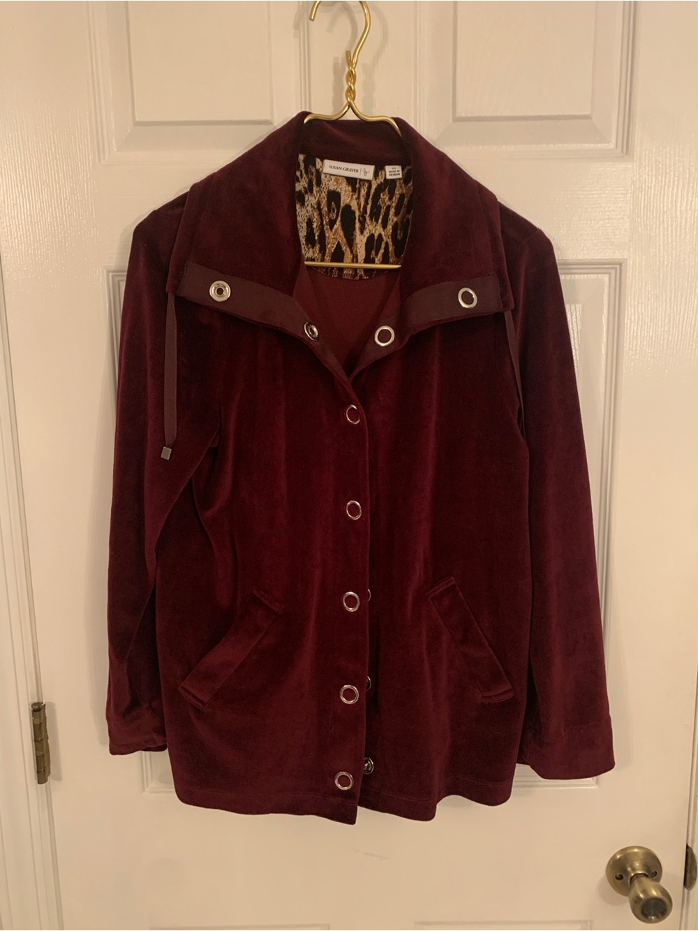 Susan Graver Women’s Burgundy Velvet Jacket Leopard Lining Size XS